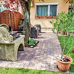 Kaiser By Interhome *