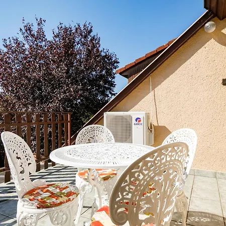 Kaiser By Interhome Dom wakacyjny Balatonfenyves